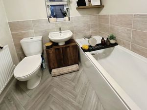 Photo 8- click for photo gallery